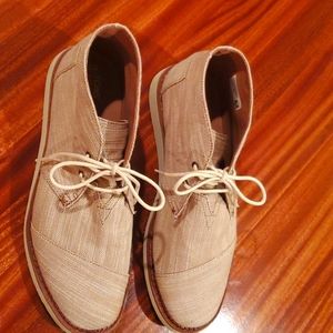 Tom's - men's size 11.5